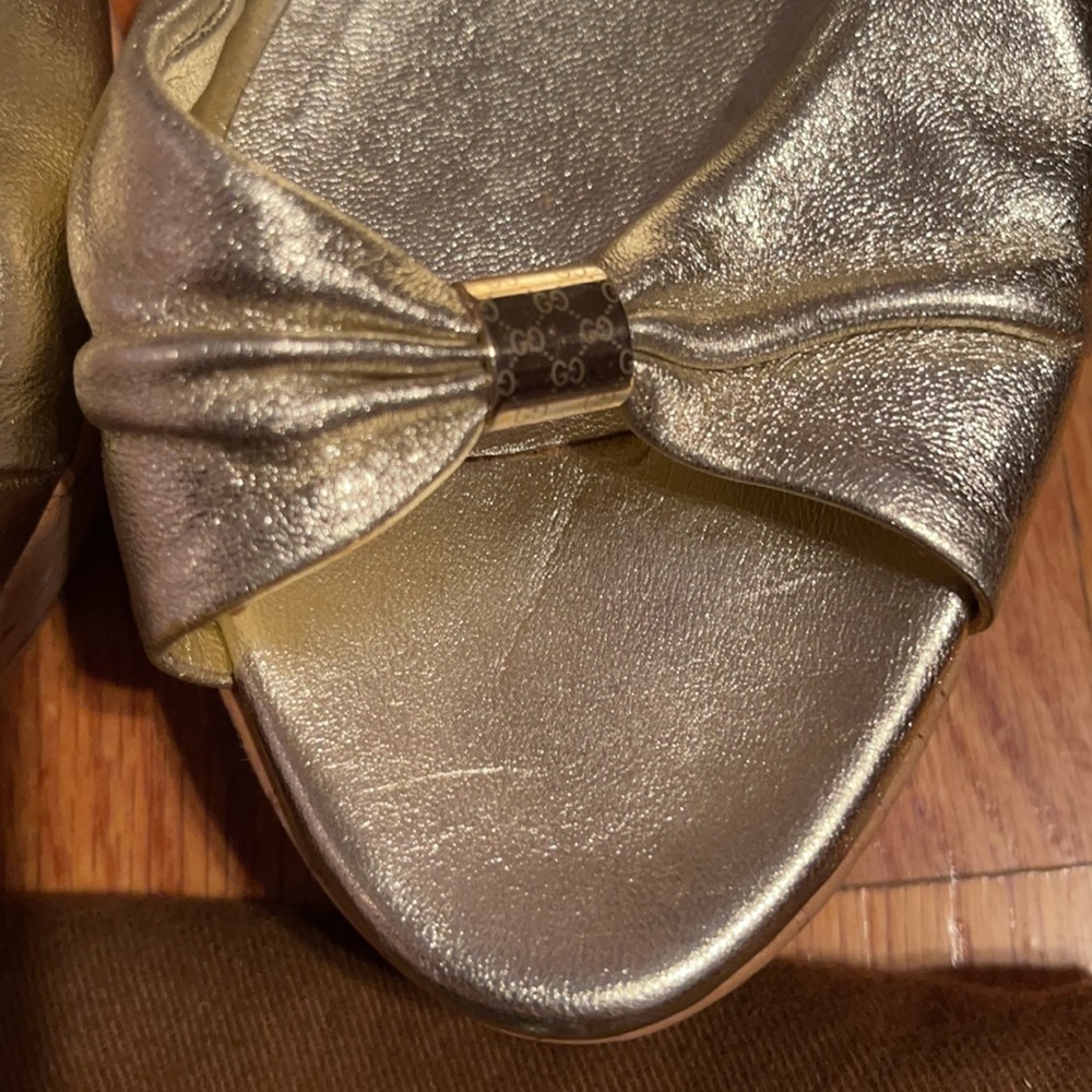 Gucci Gold Metallic Platform Wedge!Greatcondition! - image 5